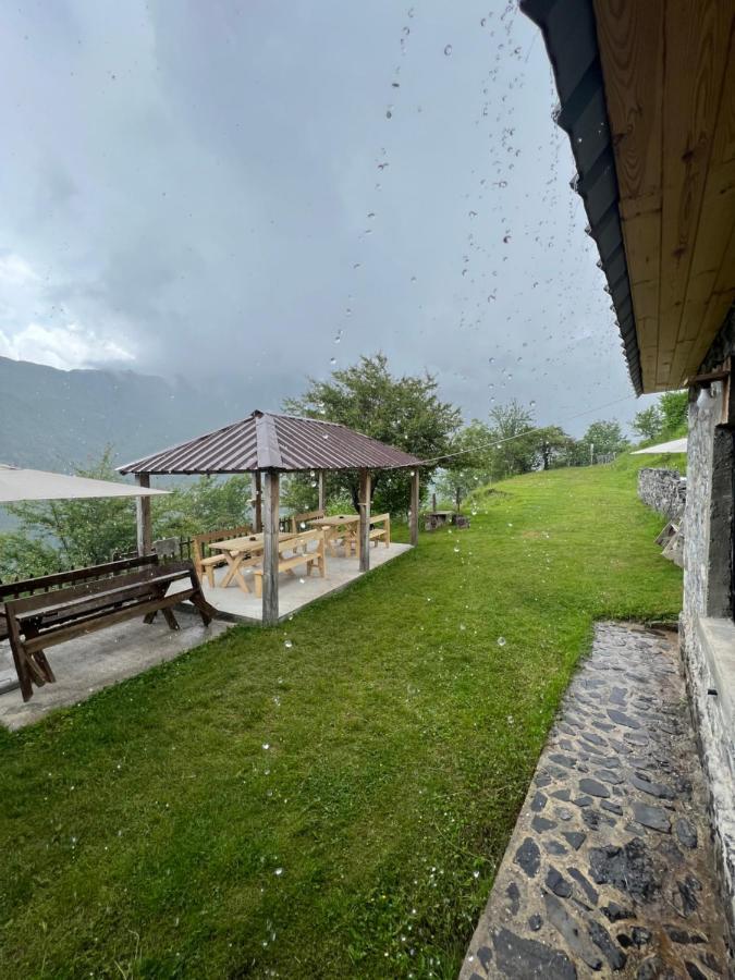 Guest House Gjelaj Theth Exterior photo